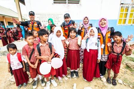 DUKUNG SEMANGAT SEKOLAH ANAK INDONESIA - 312